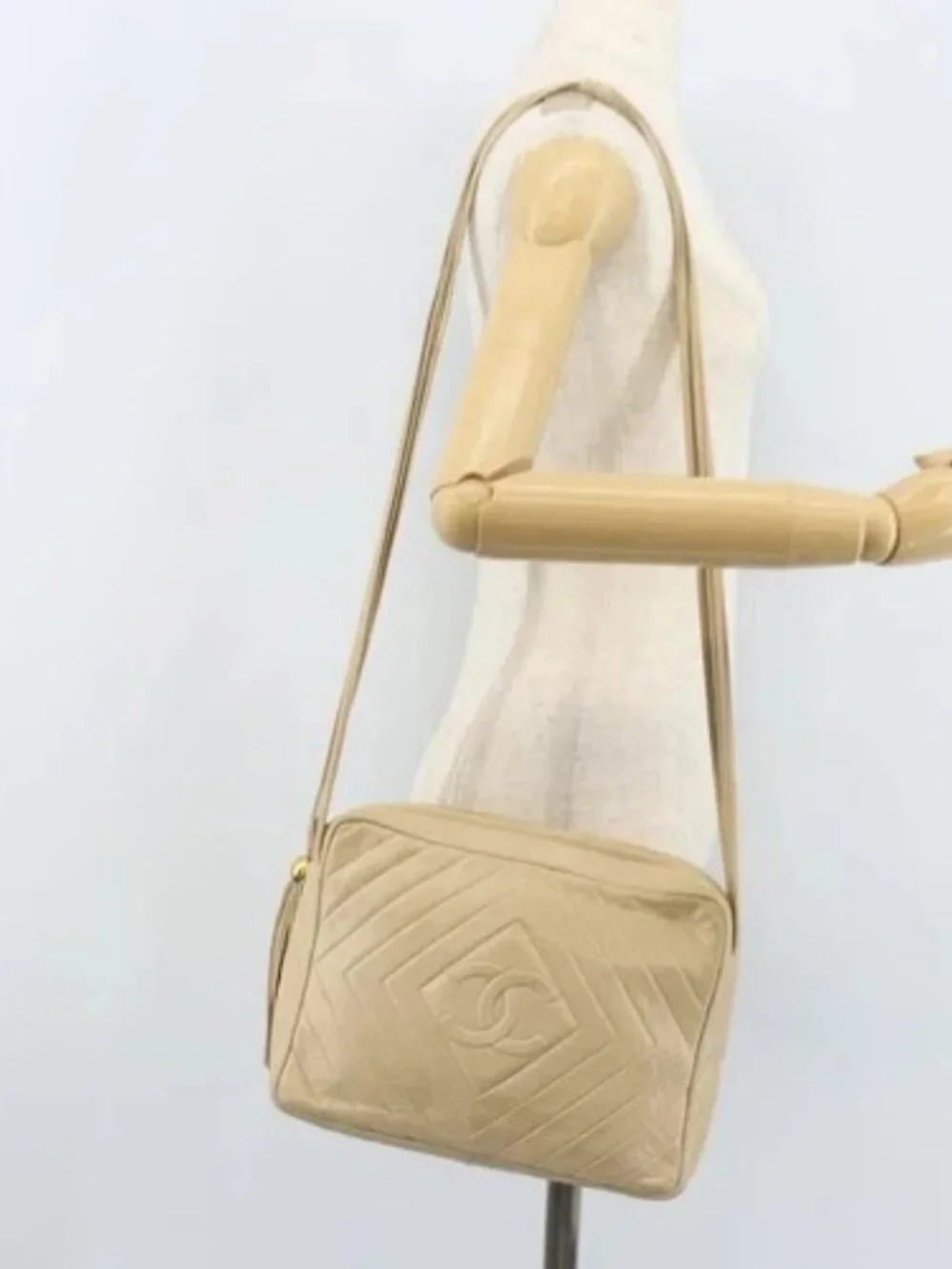 CHANEL Shoulder Bag Lamb Skin Beige Gold CC Auth BA11562A
